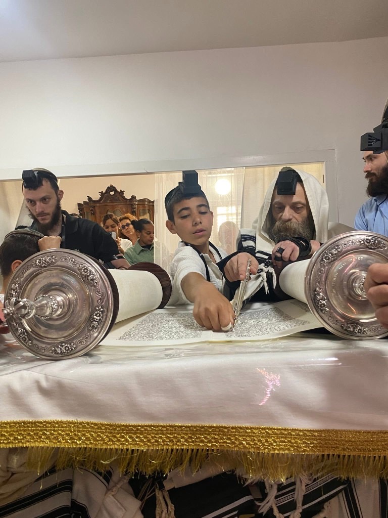 Бар-мицва, в добрый час: важный рубеж взросления, ответственности и гордой связи с традицией отцов.