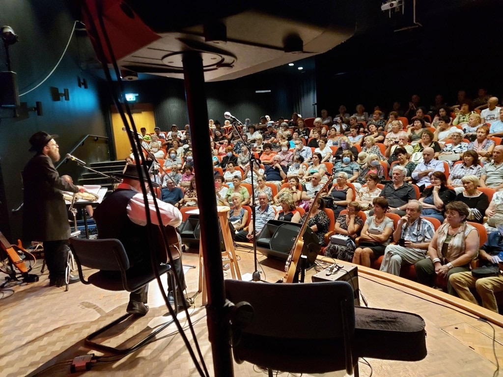 Массовые мероприятия общины, где в единстве и добрых делах раскрывается живая сила еврейского народа.