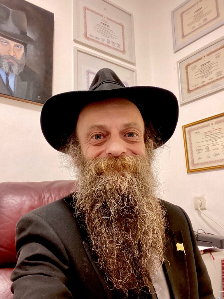 Посланник Любавичского Ребе Короля Мошиаха — рав Шмуэль Фортман а‑Парци